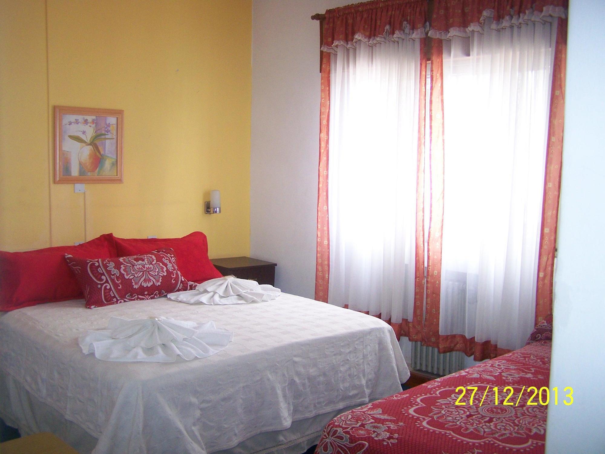 Hotel Marciala Villa Carlos Paz Zewnętrze zdjęcie
